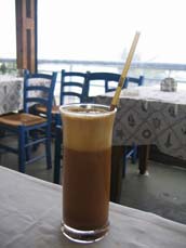 vous prendrez bien un café frappé