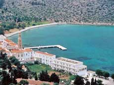 monastère et port de Gialos