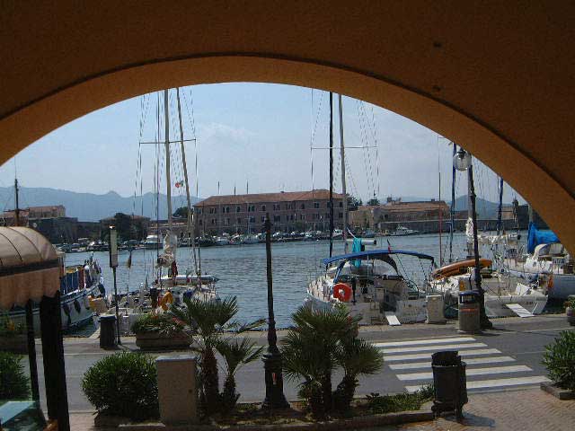vue du port de Portoferraio